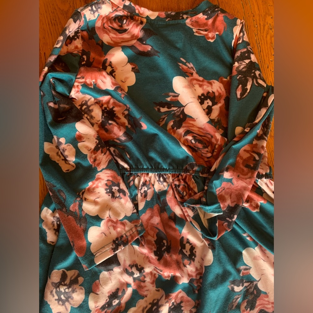 Girls Dress - ankle length, long sleeves